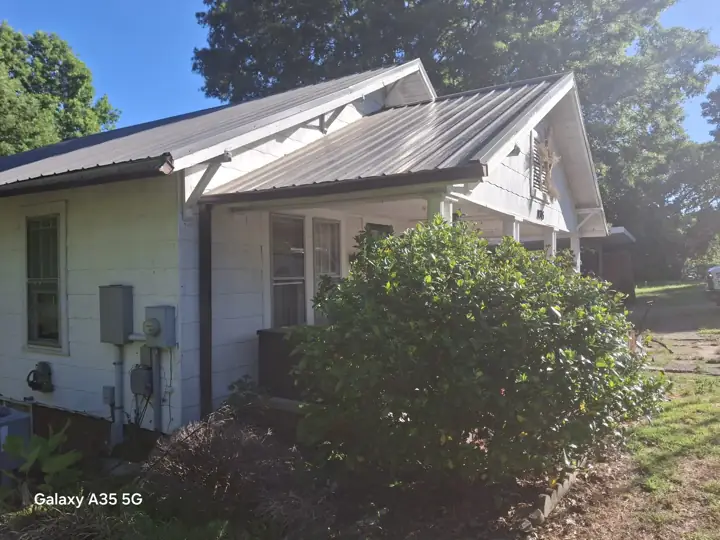 Loose gutter repair problem example
